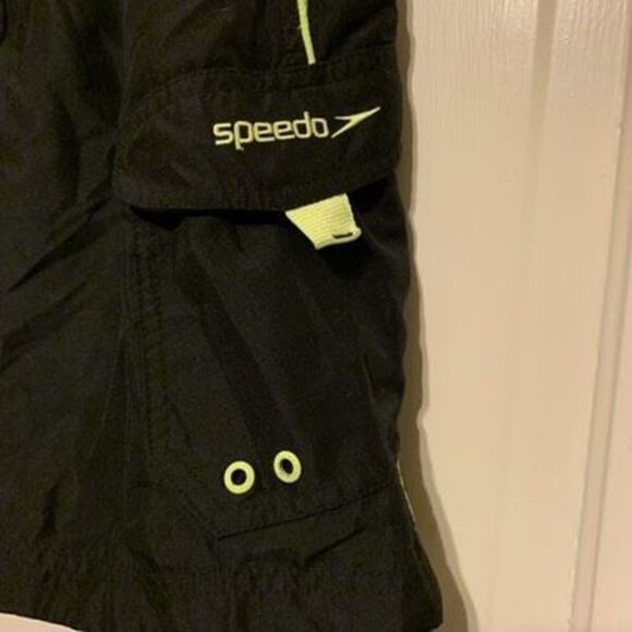 Speedo Size Small Swim Trunks - Picture 2 of 6